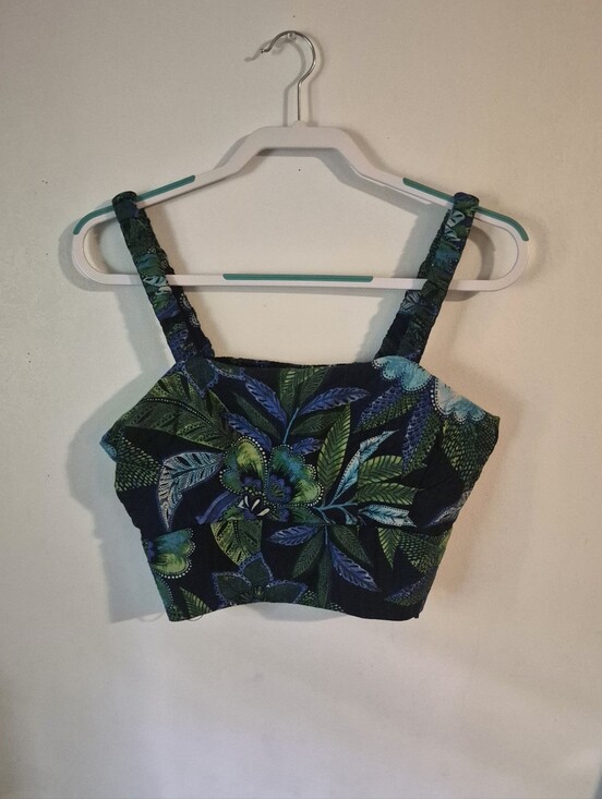 Rachel Zoe Tops - Women's Rachel Zoe Crop Top Size L Blue Green Floral Print